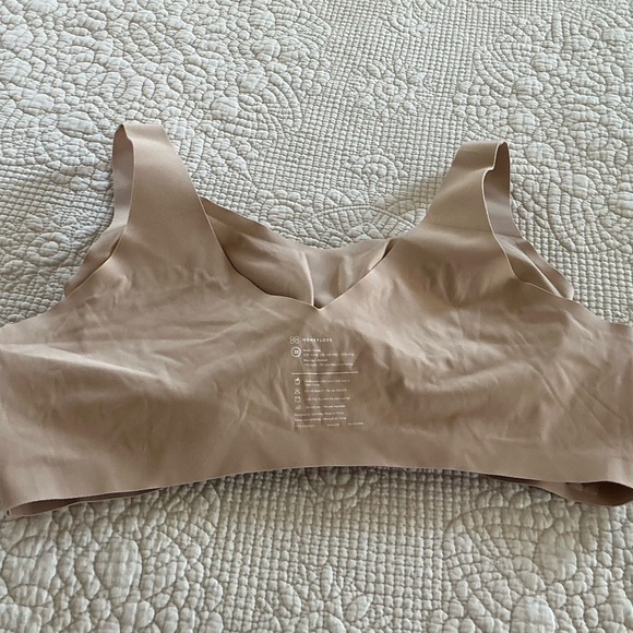 Honeylove V-Neck Bra